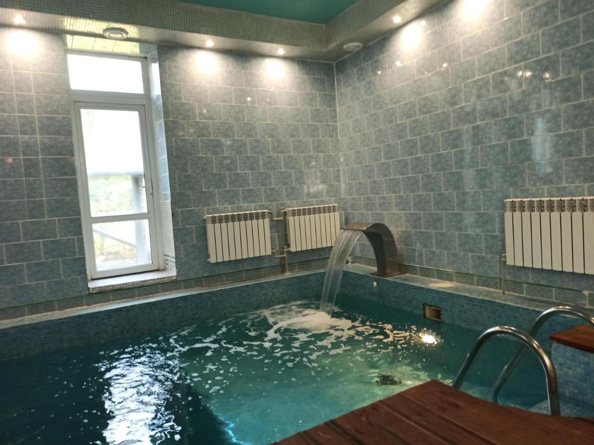 אודסה Дом У Моря С Бассейном И Сауной מראה חיצוני תמונה